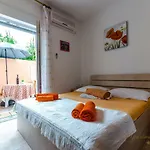 Nives Suhi Potok Appartement