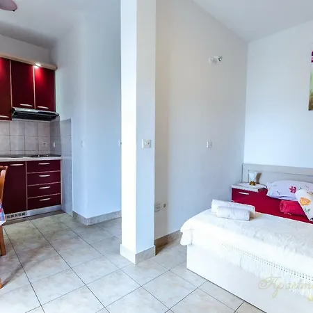 Nives Suhi Potok Daire