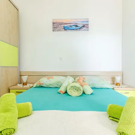 Nives Suhi Potok Appartement Jesenice (Split-Dalmatia)