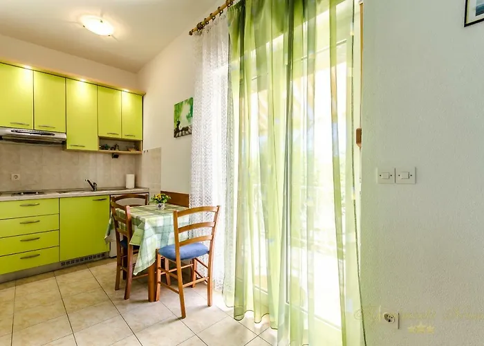 Nives Suhi Potok Daire